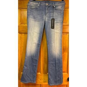 Women's Bebe boot cut Jeans NEW w/tags Light Wash SIZE 28